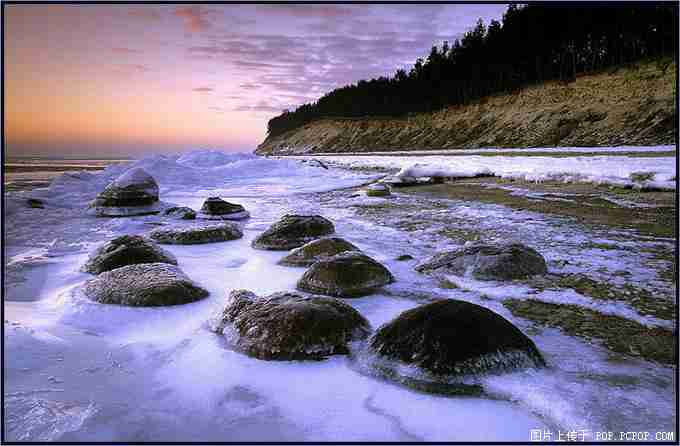 四川护理职业学院校花鲍知夏